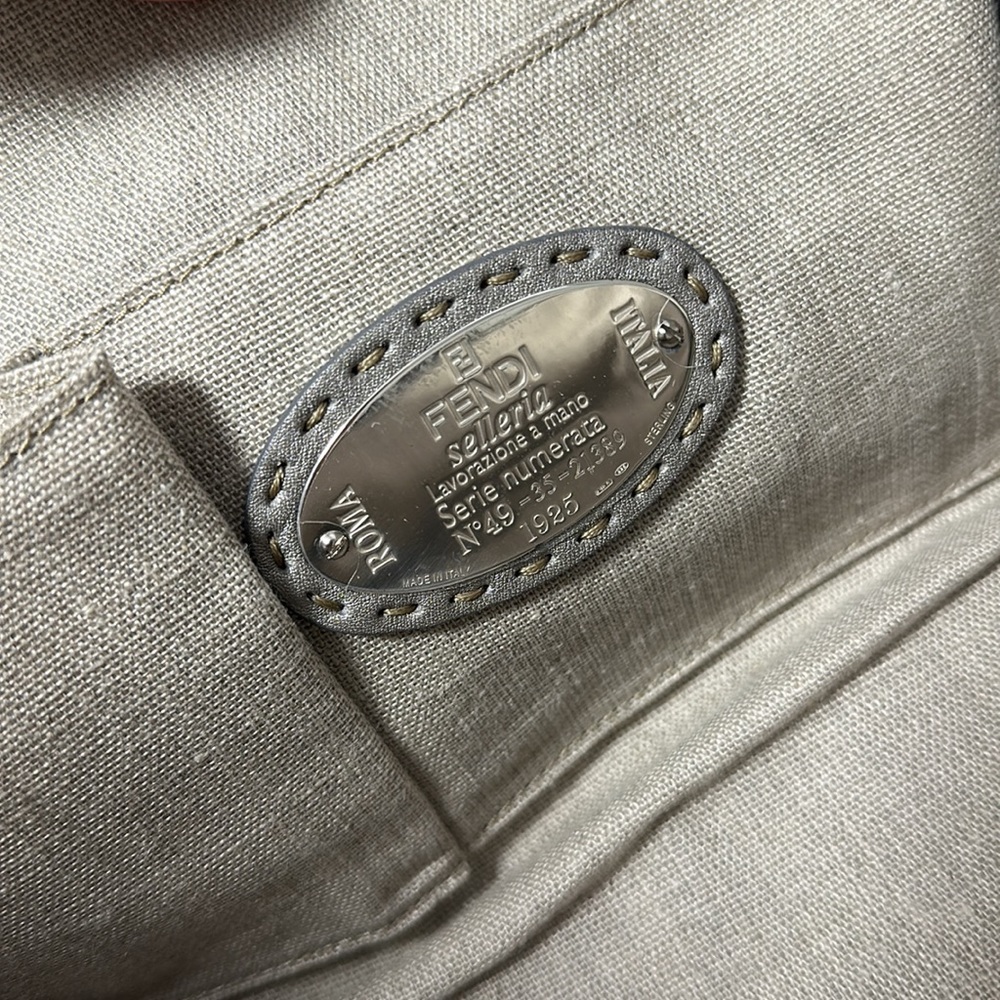 Fendi bag - Picture 7 of 9